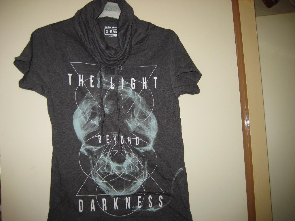 Donkergrijs heren-T-shirt, X-Small, Cedar Wood State, Ophalen of Verzenden, Zo goed als nieuw, Maat 46 (S) of kleiner, Grijs