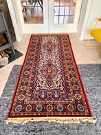 Tapijt vintage kleed, 200 cm of meer, Ophalen of Verzenden, Zo goed als nieuw, Crème