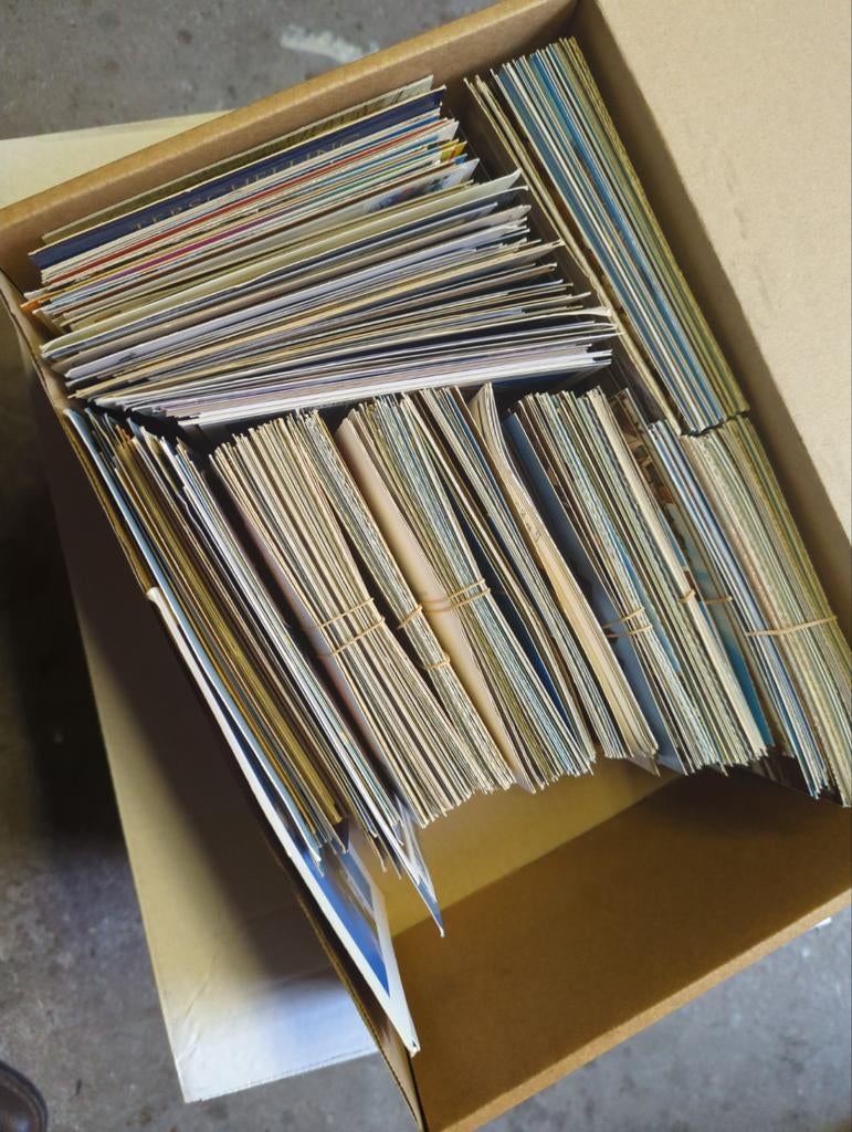 mappen Ansichtkaarten, Ophalen
