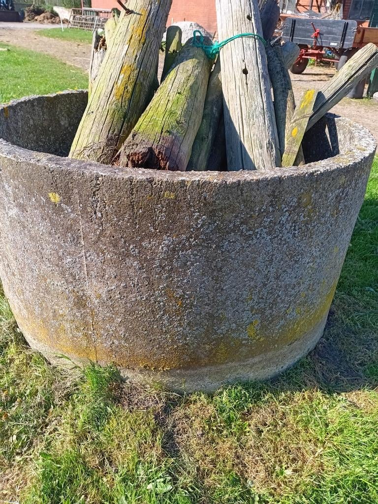 Bloembak beton, Tuin en Terras, Bloembakken en Plantenbakken, Ophalen, Rond, Beton, Tuin