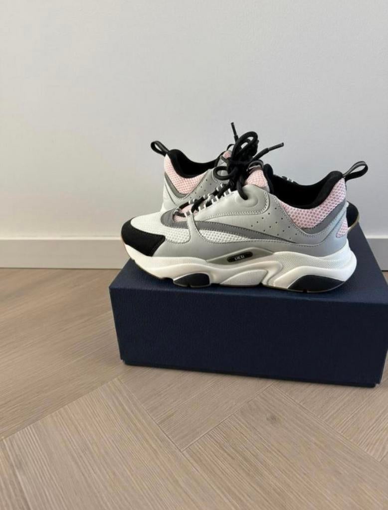 Dior b22 maat 43 zgan, Kleding | Heren, Schoenen, Wit, Ophalen of Verzenden, Sneakers of Gympen, Zo goed als nieuw