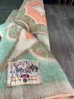 Mooie vintage wollen deken van Aabee, Huis en Inrichting, Woonaccessoires | Plaids en Woondekens, Ophalen of Verzenden, Gebruikt