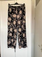 Leuke wijde broek maat 44, Kleding | Dames, Grote Maten, Ophalen of Verzenden, Zo goed als nieuw, Overige kleuren, Broek of Spijkerbroek