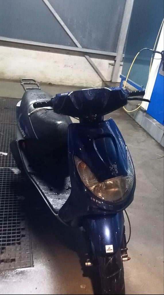 Peugeot vivacity blauwe plaat 50cc tekoop of teruil, Fietsen en Brommers, Scooters | Peugeot, Ophalen of Verzenden, Zo goed als nieuw