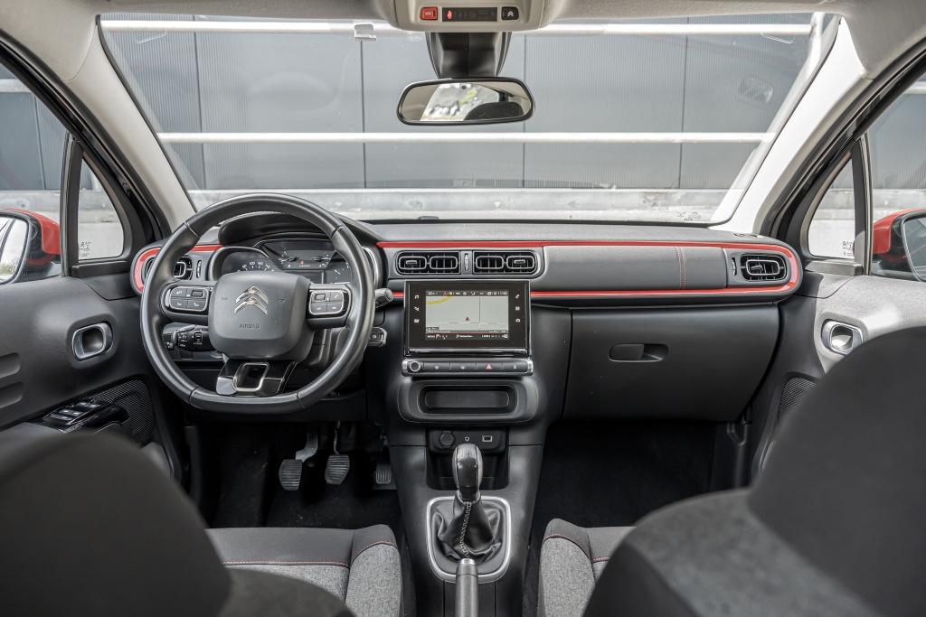 Citroën C3 1.2 PureTech (110PK) Nw distributie, Nav, PDC, L, Auto's, Euro 6, 1199 cc, Zwart, Origineel Nederlands