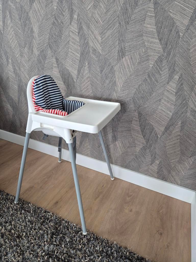 Dunlop kinderstoel IKEA met blad, riempje en kussen, Ophalen, Gebruikt, Overige typen