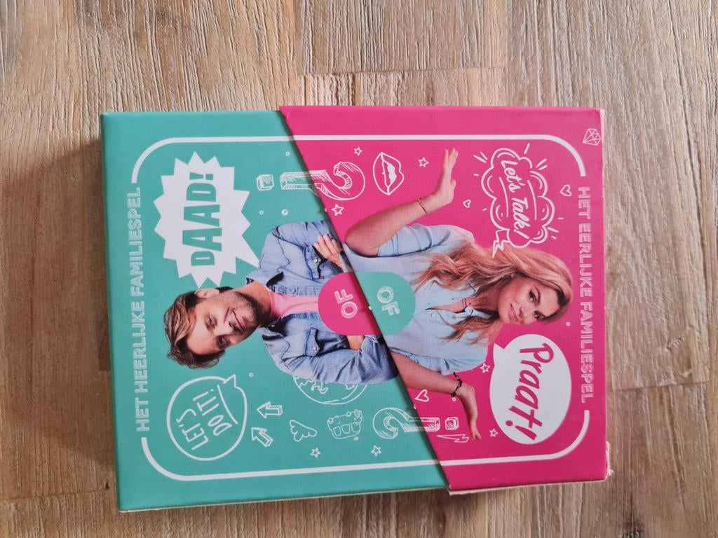 Het Heerlijke Familiespel: Praat! Of Daad!, Vijf spelers of meer, Ophalen of Verzenden, Zo goed als nieuw, Onbekend