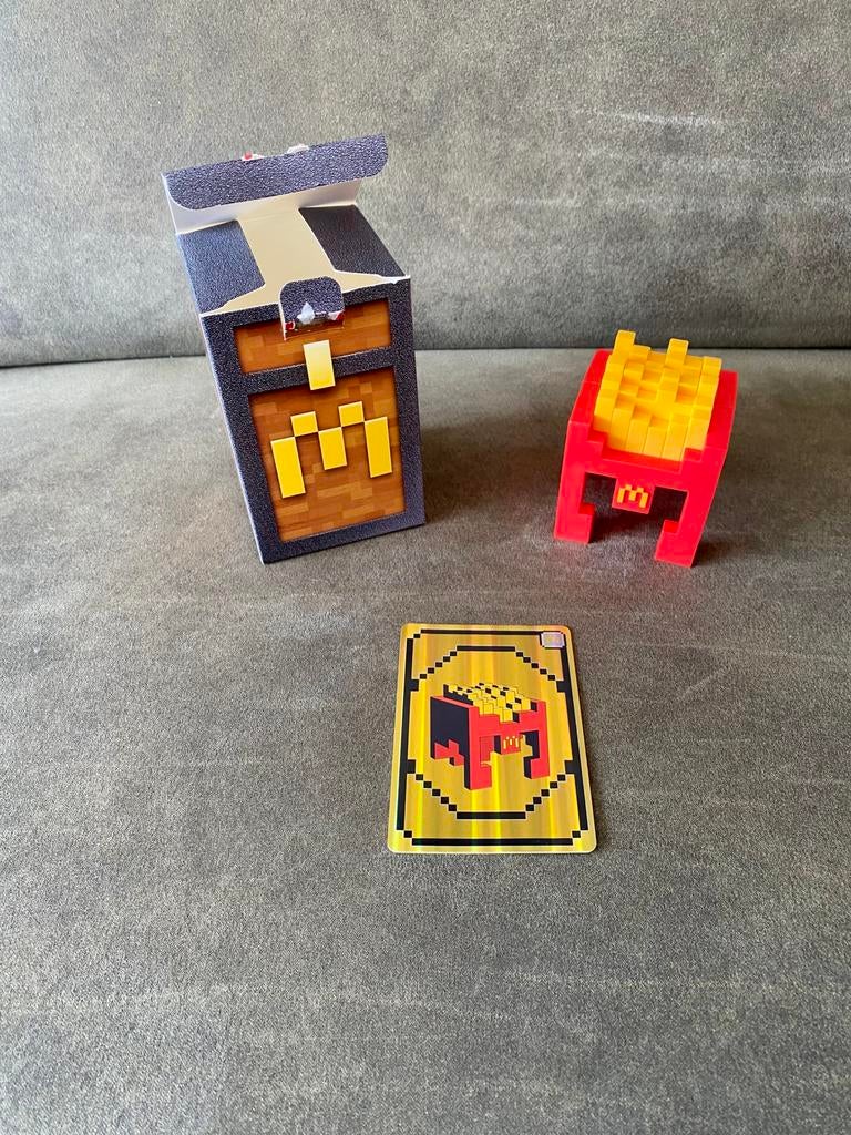Nieuw Macdonalds figuur Mincraft Helmet, Ophalen of Verzenden, Nieuw