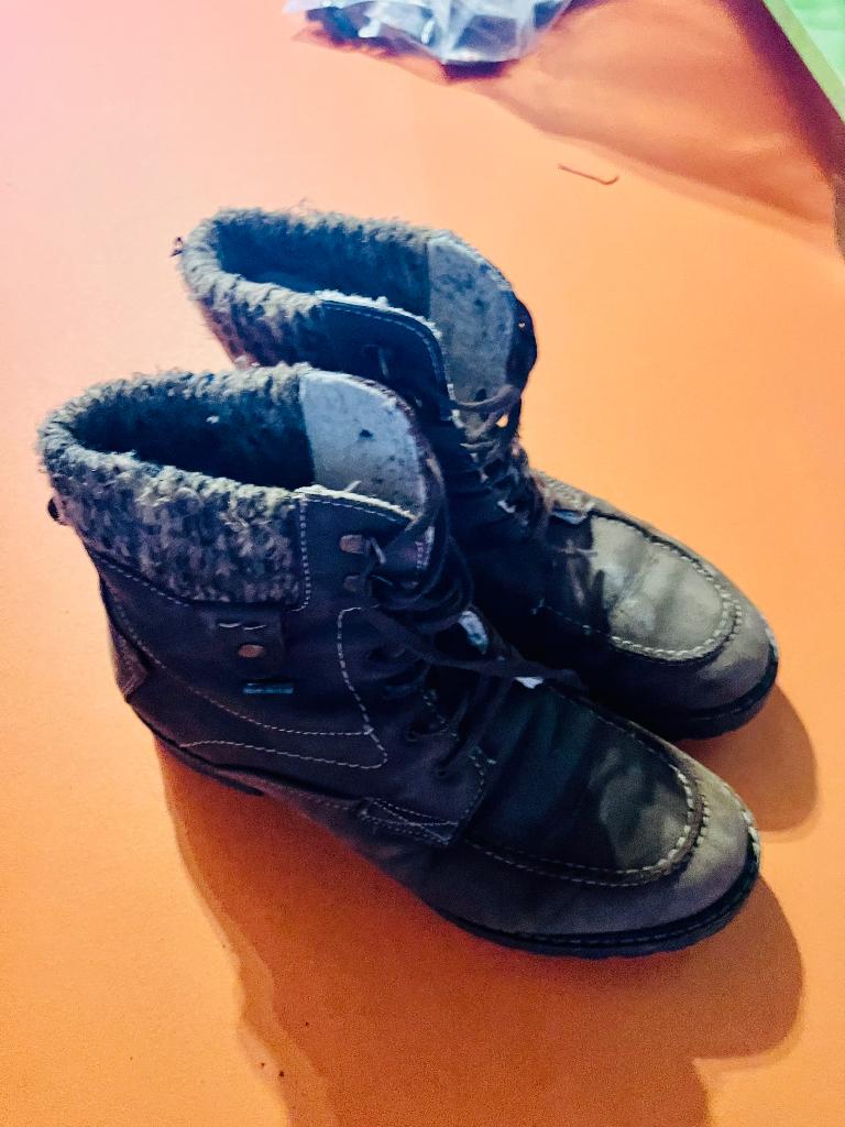 Schoenen maat 41 gratis, Kleding | Dames, Ophalen, Zwart, Overige typen, Zo goed als nieuw