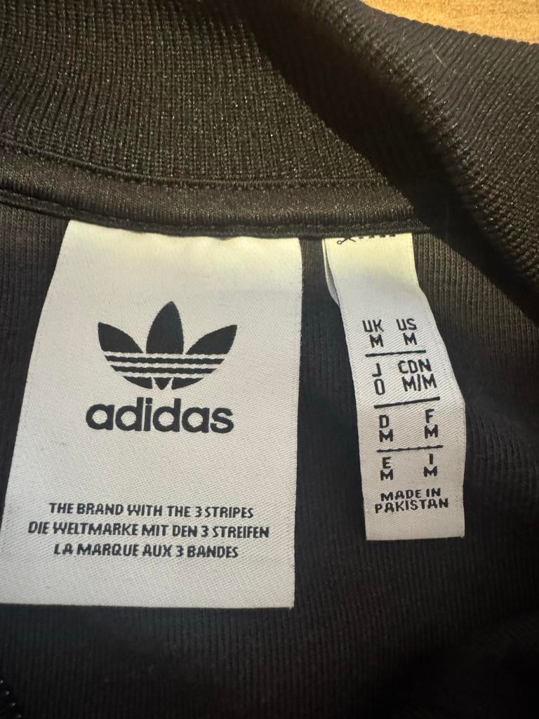 Adidas Trainingspak Maat M - Gebruikte Staat, Kleding | Dames, Sportkleding, Ophalen of Verzenden, Gedragen, Maat 38/40 (M), Zwart