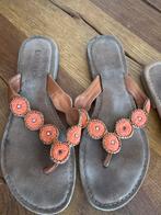 Lazzamani slippers met bloem en kralen maat 41, Ophalen of Verzenden, Gebruikt, Paars, Overige merken