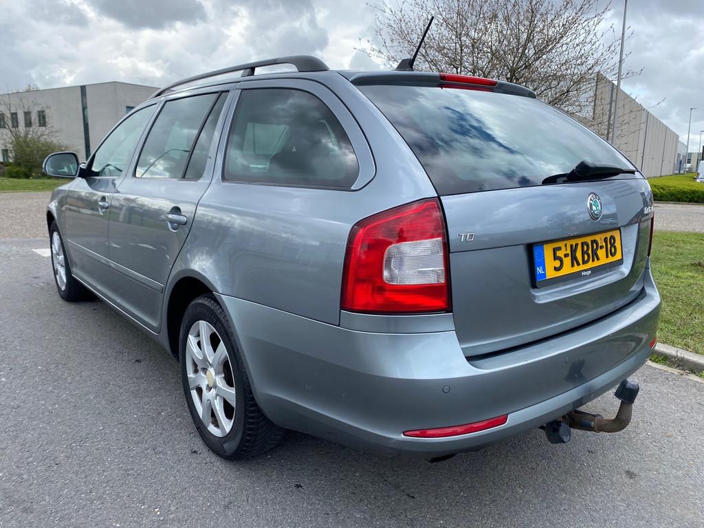 Skoda Octavia Combi 2013 * 1.6 TDI Greentech Ambition * EURO, Auto's, Skoda, Voorwielaandrijving, Euro 5, Gebruikt, 4 cilinders