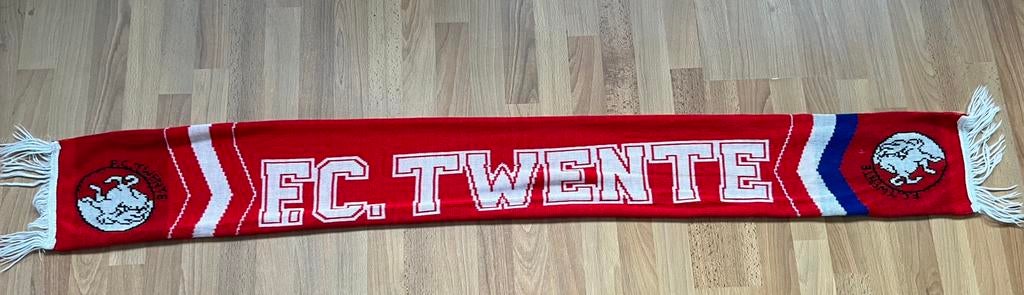 Oude Fc Twente sjaal, Ophalen of Verzenden, Nieuw, F.C. Twente, Vaantje of Sjaal