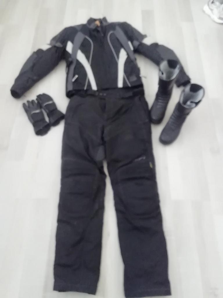Motorpak Difi Aero Tex + laarzen én handschoenen, Motoren, Kleding | Motorkleding, "Difi Aero Tex", Combipak, Ophalen of Verzenden