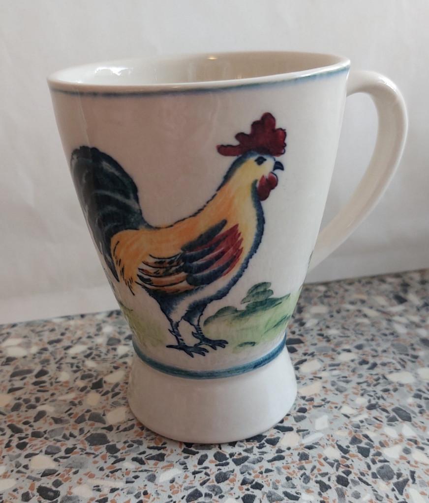 1 beker Vic’s Haan met oor handpainted  , Ophalen of Verzenden, Zo goed als nieuw, Overige stijlen, Kop(pen) en/of Schotel(s)