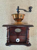 Houten koffiemolen, Antiek en Kunst, Ophalen