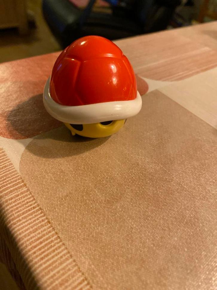 Mario Kart Rode Schild McDonald's Speeltje 2017, Kinderen en Baby's, Speelgoed | Overig, Gebruikt, Jongen of Meisje, Ophalen of Verzenden