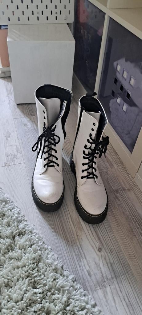 witte laarzen, Kleding | Dames, Schoenen, Ophalen, Wit, Lage of Enkellaarzen, Onbekend