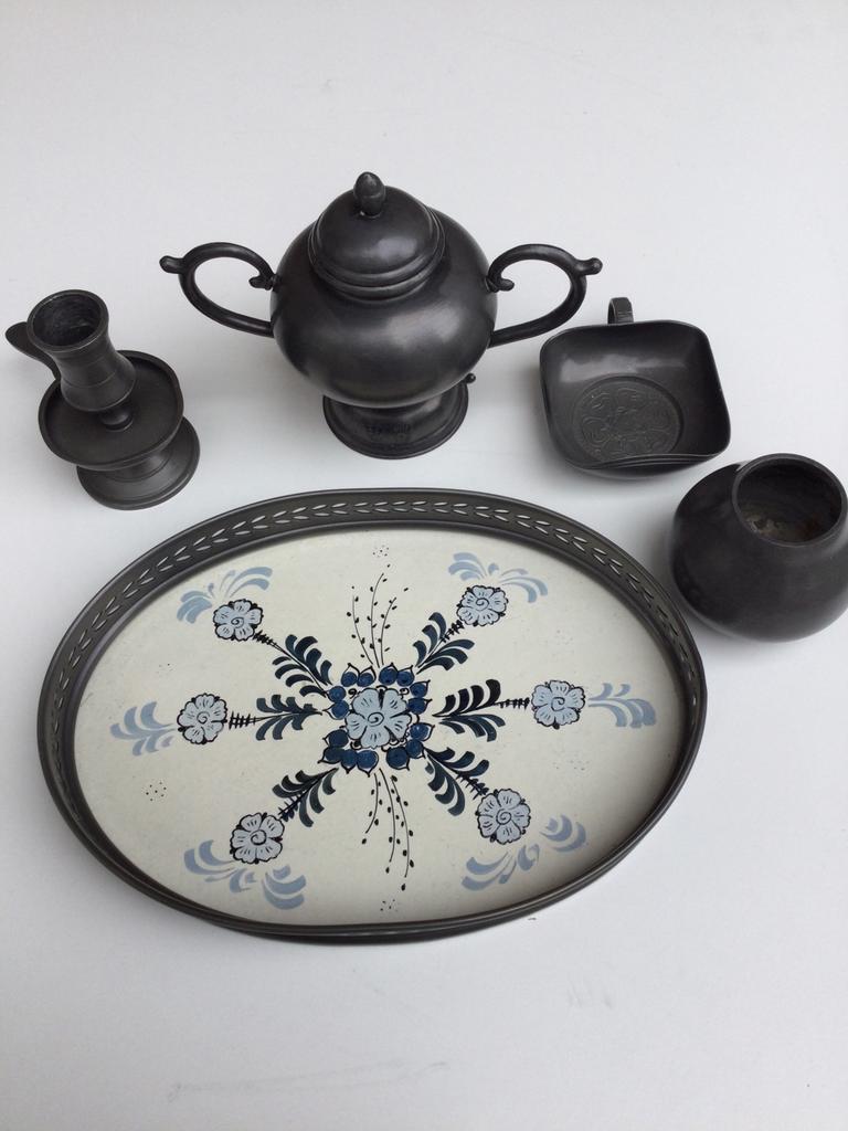 Tinnen dienblad + servies set jaren ‘60 (antiek), Ophalen of Verzenden