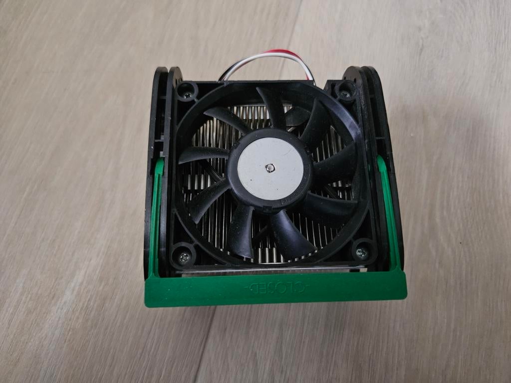 Intel Socket 478 processor koeler koelblok, Ophalen of Verzenden, Gebruikt, Luchtkoeling