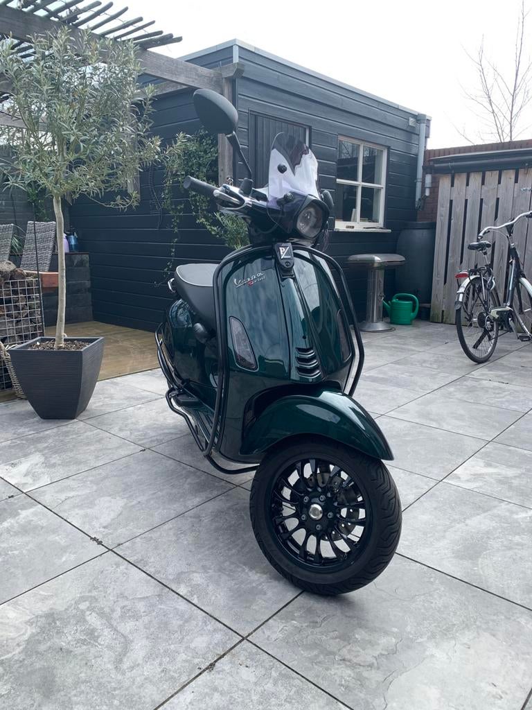 Vespa sprint 80cc, Ophalen, Overige modellen, Zo goed als nieuw, Benzine
