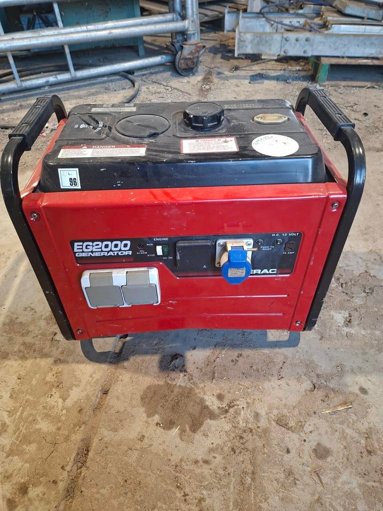 Gebruikt aggregaat EG2000 Generator, Ophalen of Verzenden