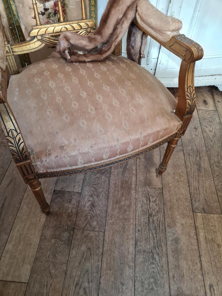 Antieke stoel met leuningen Louis XVI, Antiek en Kunst, Antiek | Meubels | Stoelen en Banken, Ophalen