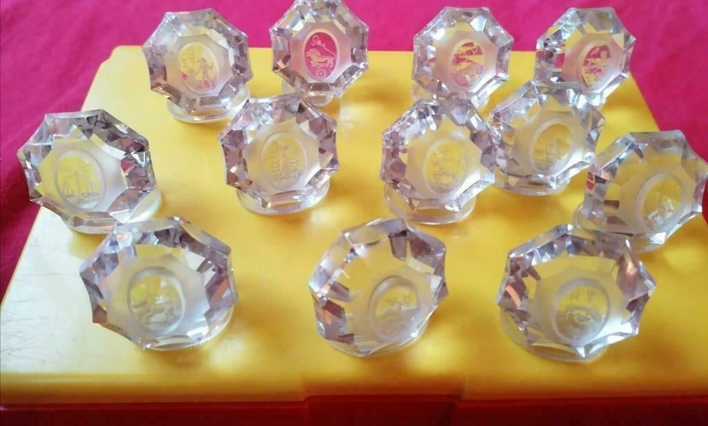 12 x kristallen sterrenbeelden, Antiek en Kunst, Ophalen