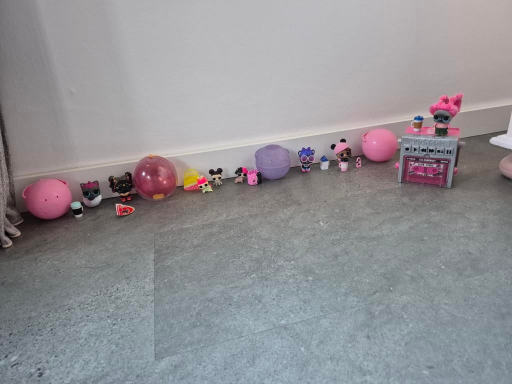 LOL surprise diertjes, Kinderen en Baby's, Speelgoed | Poppen, Ophalen of Verzenden, Zo goed als nieuw, Overige typen