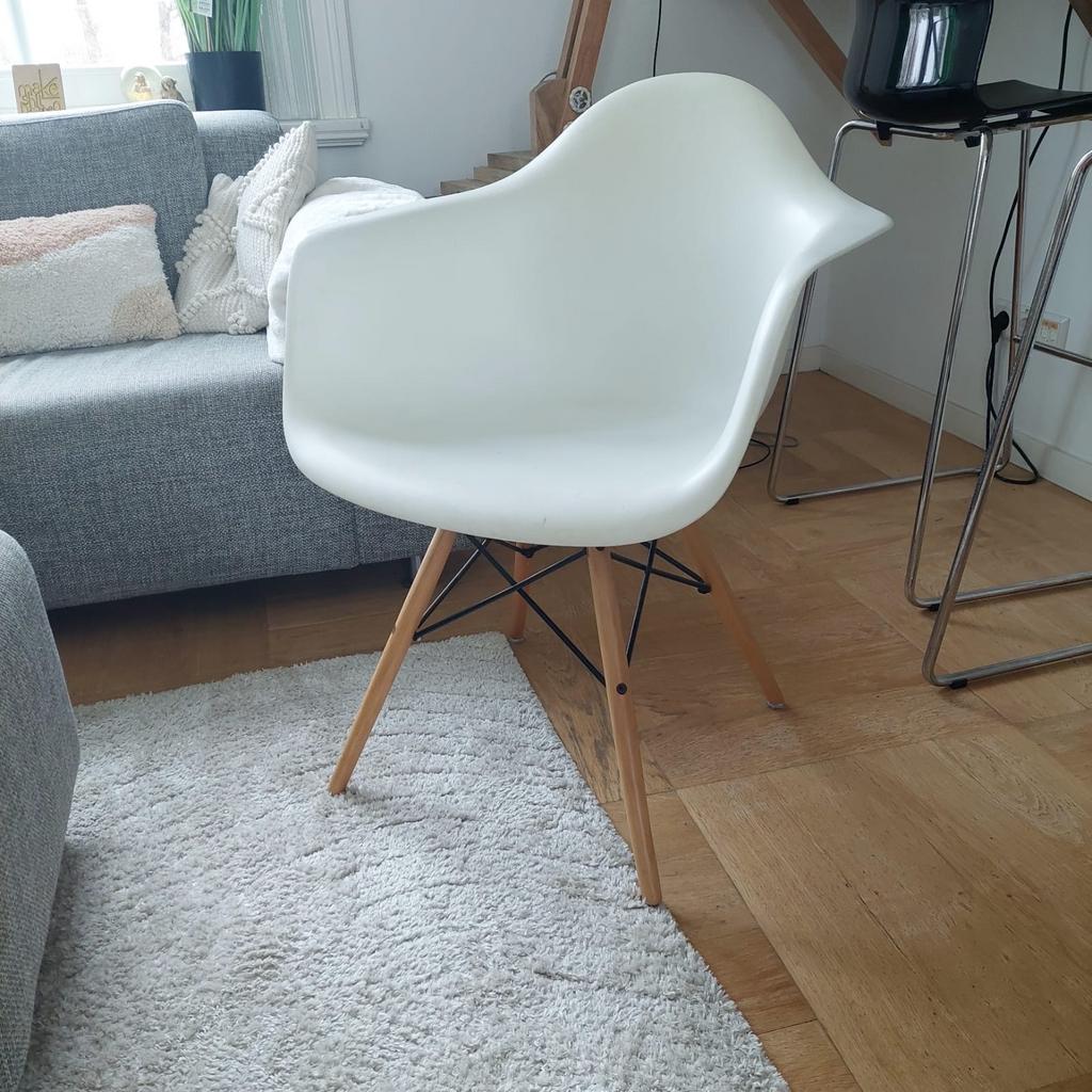 4 Witte Kuipstoelen - Modern Design, Huis en Inrichting, Ophalen, Kunststof, Gebruikt, Wit