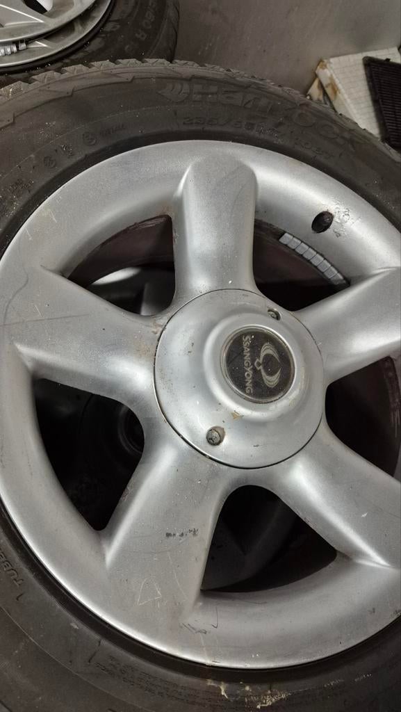 Diverse banden met velgen Mercedes Ford Volkswagen., Auto-onderdelen, Banden en Velgen, Ophalen, Bestelwagen, All Season, Banden en Velgen