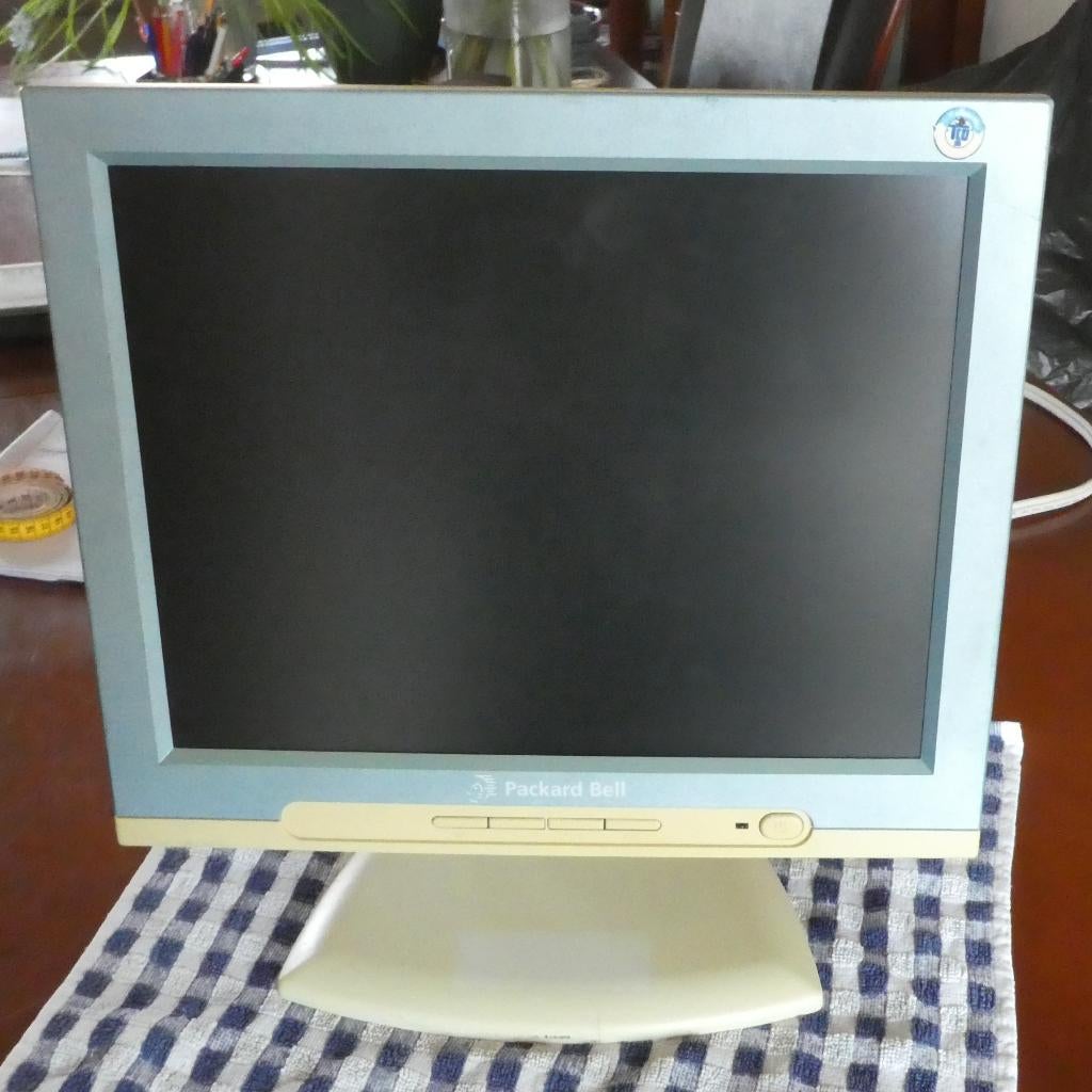 klein computer scherm, Ophalen, Gebruikt