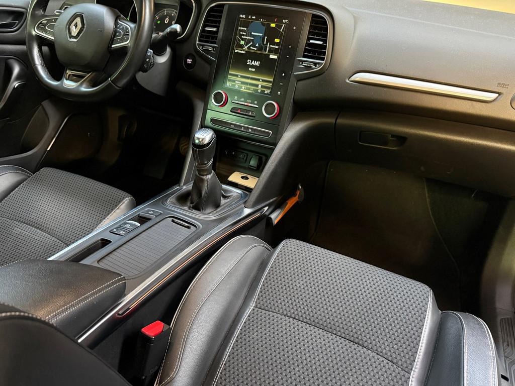 Renault Mégane Estate 1.2 TCe Safari Editie Airco, Navigati, Gebruikt, 4 cilinders, Leder en Stof, Origineel Nederlands