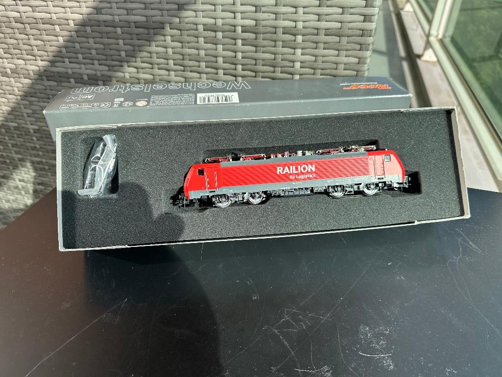 Roco 68432: DBAG / Railion Logistics 189 027-6., Hobby en Vrije tijd, Wisselstroom, Gebruikt, Locomotief, Ophalen of Verzenden