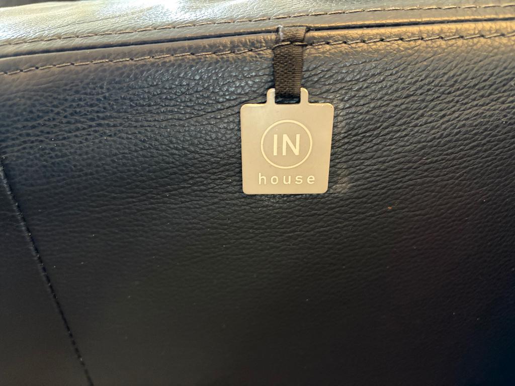 2 leren stoelen (merk In-House), Ophalen, Gebruikt, Eenpersoons, Minder dan 150 cm