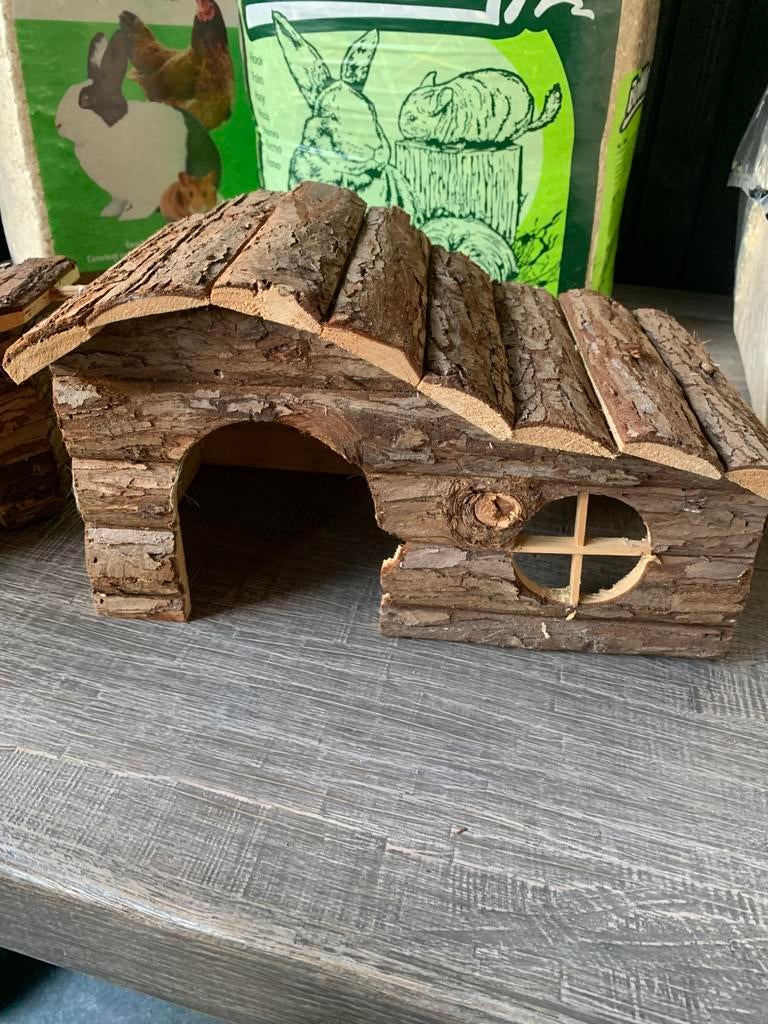 Twee huisjes, Dieren en Toebehoren, Ophalen of Verzenden, Zo goed als nieuw, Overige typen