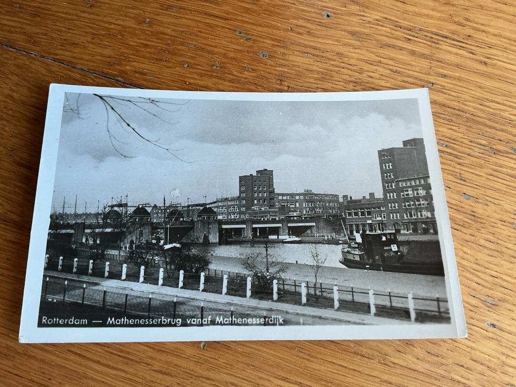 T115 Rotterdam Mathenessebrug Mathenesserdijk binnenvaart, Verzamelen, Ansichtkaarten | Nederland, Ophalen of Verzenden, 1940 tot 1960
