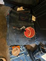 Jacob Cohen Jeans - PARTIJ van 84 stuks !!!, Kleding | Heren, Spijkerbroeken en Jeans, Verzenden, Nieuw, Blauw, Overige jeansmaten