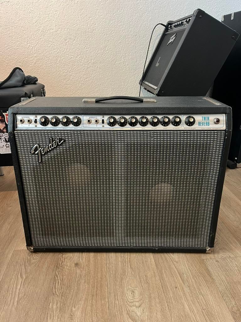 1974 Silverface Fender Twin Reverb met JBL D120F Speakers, Muziek en Instrumenten, Versterkers | Bas en Gitaar, Ophalen, Zo goed als nieuw