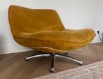 Lifestyle Forli draaifauteuil okergeel rvspoot stoel retro, Huis en Inrichting, Fauteuils, Ophalen, 75 tot 100 cm, Zo goed als nieuw