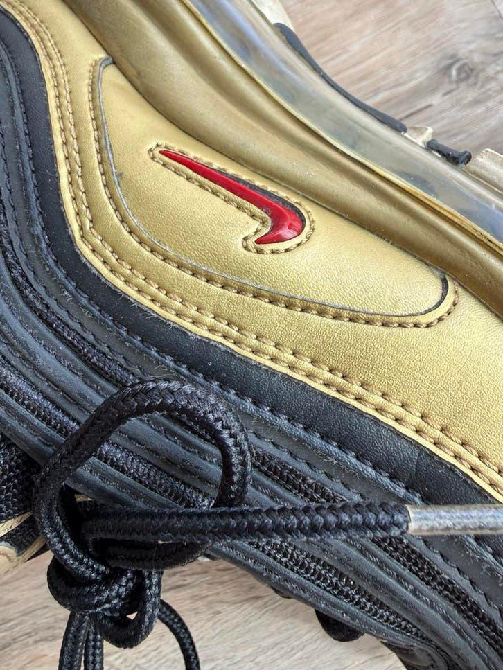 Nike Air Max 97 sneakers zwart goud maat 38, Kleding | Dames, Schoenen, Verzenden, Zo goed als nieuw, Zwart, Sneakers of Gympen