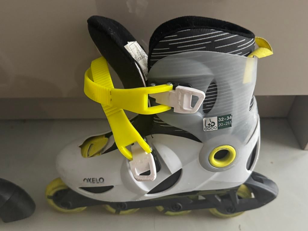 Skeelers 32-34, Ophalen of Verzenden, Gebruikt