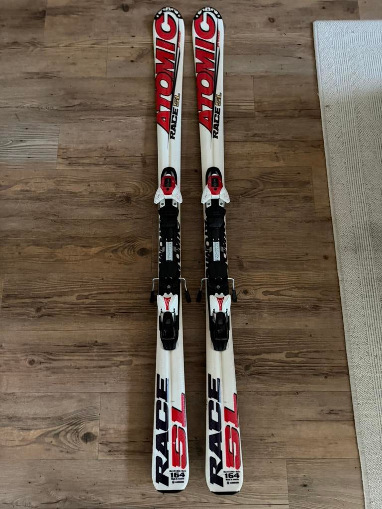 Atomic ski’s 164, Ophalen, 100 tot 140 cm, Zo goed als nieuw, Atomic