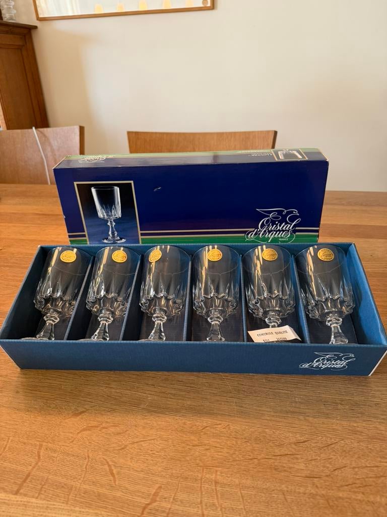 6 wijnglazen Cristal d'Arques Louvre-patroon nieuw!, Ophalen of Verzenden