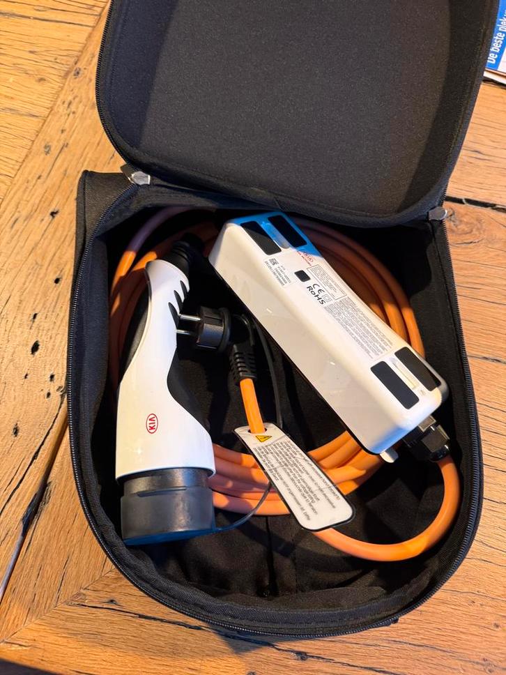 Kia Thuis Lader (Type 2) - Draagbare EV Lader, Auto diversen, Laadpalen, Nieuw, Laadkabel, Ophalen of Verzenden