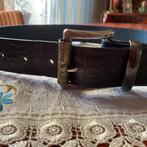 ZELDEN GEDRAGEN ZWART LEREN DAMESRIEM MET RELIEF, 80 tot 90 cm, 3 tot 5 cm, Tailleriem, Ophalen of Verzenden