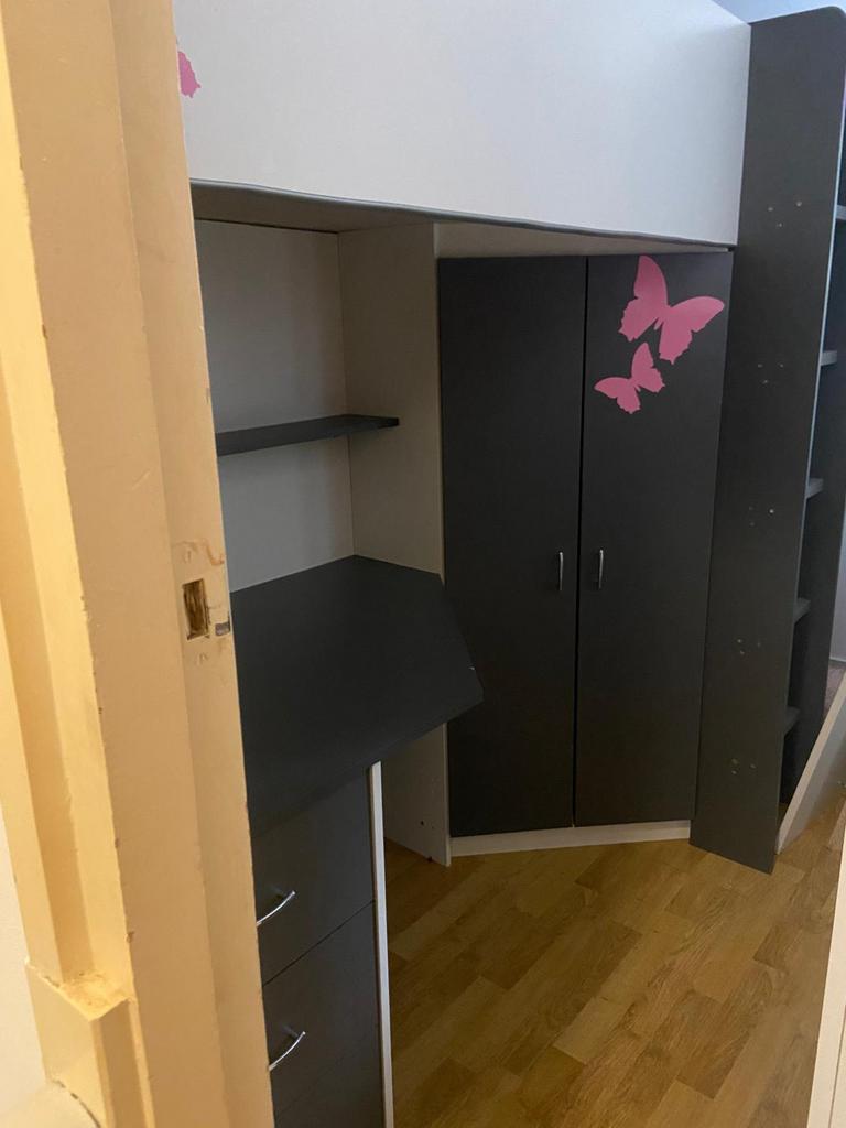 Hoogslaper met bureau en kast, Ophalen, Zo goed als nieuw, Hoogslaper