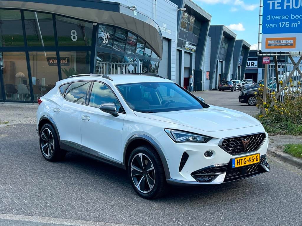Cupra FORMENTOR 1.5 TSI DSG-7 LED CARPLAYY, Auto's, Cupra, 4 cilinders, Wit, Bedrijf, SUV of Terreinwagen