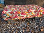 Kleurrijke poef met bloemen- en waaierpatroon, Ophalen, 100 tot 125 cm, Zo goed als nieuw, Bohemian, Kleurrijk, Eclectisch