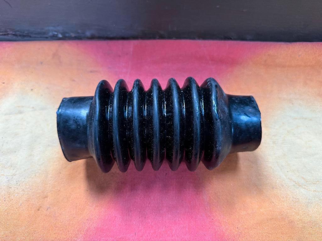 DAF YA 126 nieuwe stofhoes aandrijfas, Verzamelen, Militaria | Algemeen, Ophalen of Verzenden, Landmacht, Nederland, Overige typen